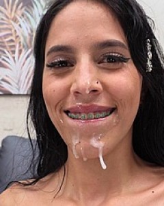 Хелена Стар