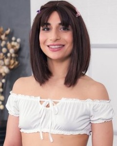 Лола Денджер