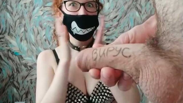 Рыжая сучка вылечилась при помощи домашнего минета