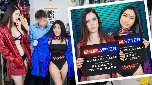 Охранник проучил двух воровок твердым членом